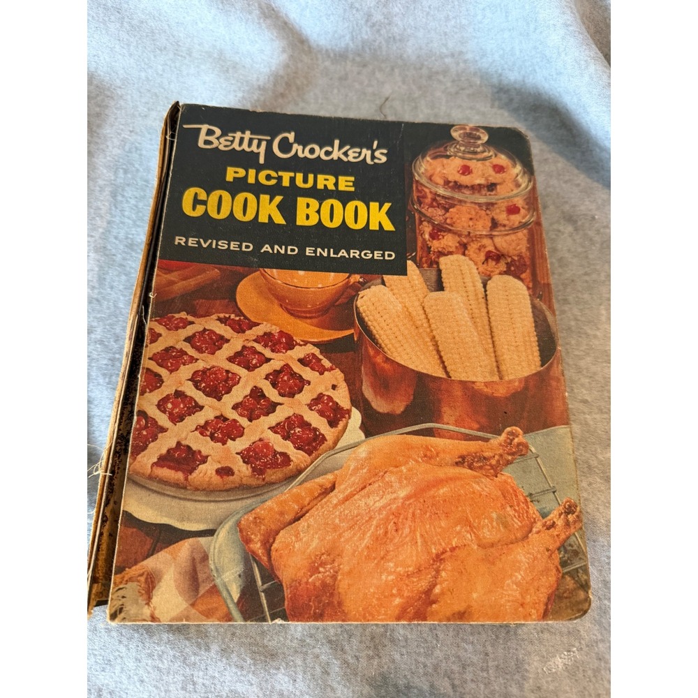 Betty Crocker Picture Cook Book 1950 Revised Enlarged Vintage 5-Ring Binder